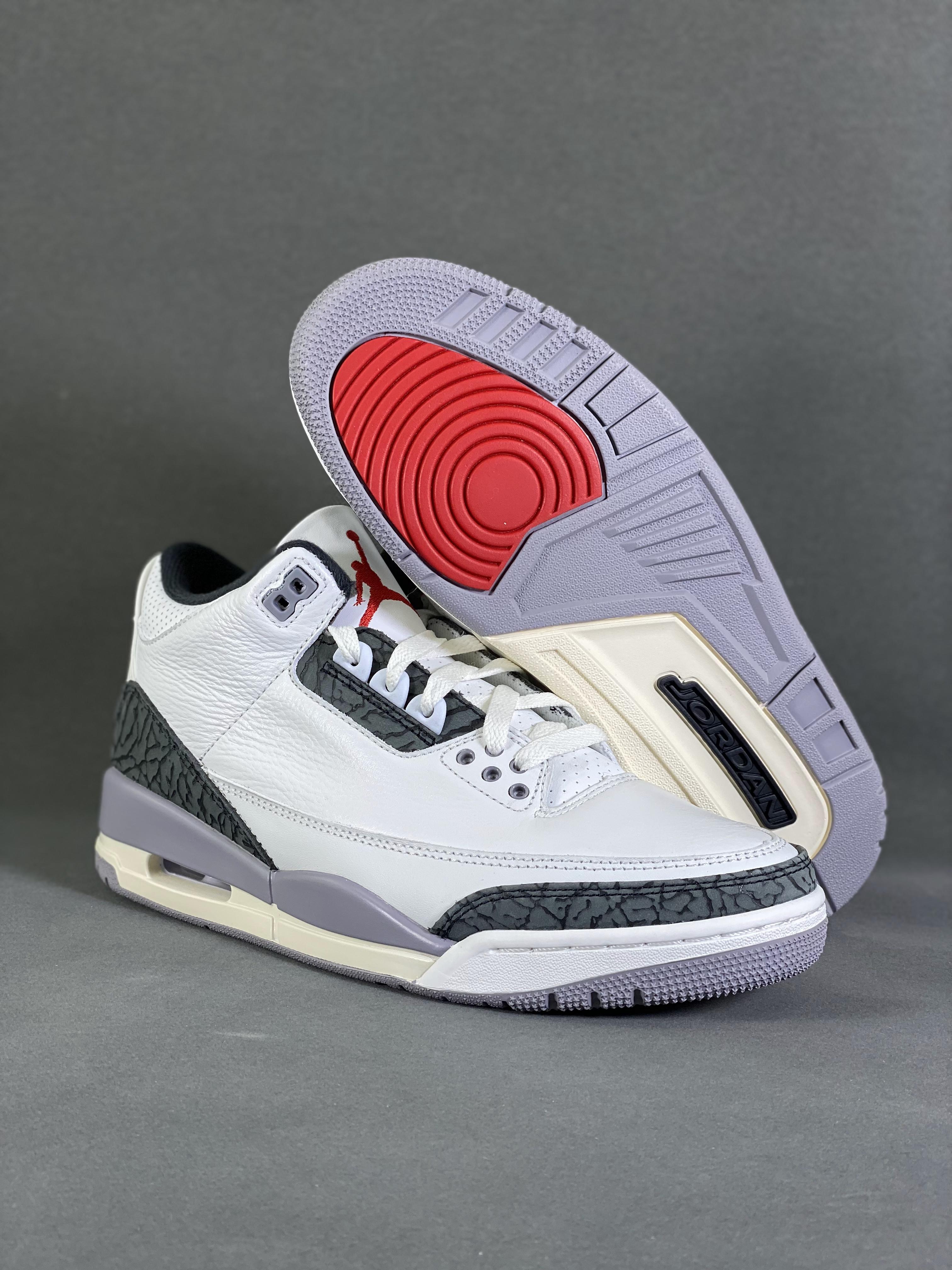 Air Jordan 3 Retro AJ3 series white gray crackle pattern Item number: CT8532-106 Size: 36-46 (with half size) using simple color matching, simple and casual. Jordan brand logo on the shoe body, meticulous workmanship, 9