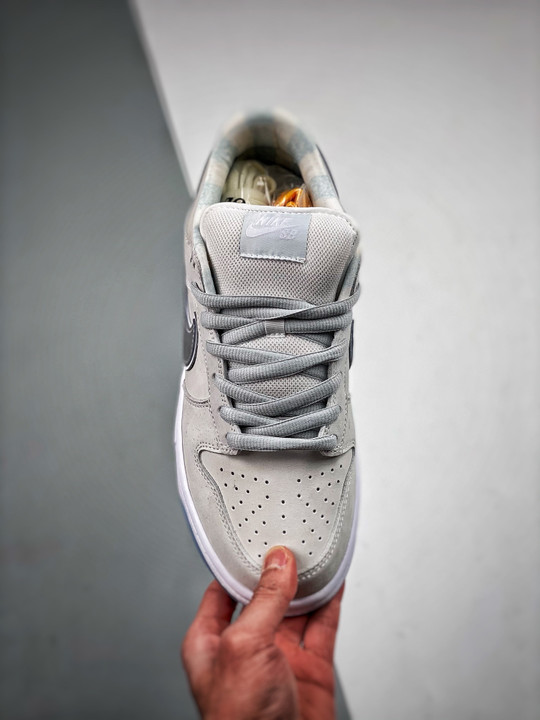 Concepts x Nike SB Dunk Low White Lobster FD8776-100