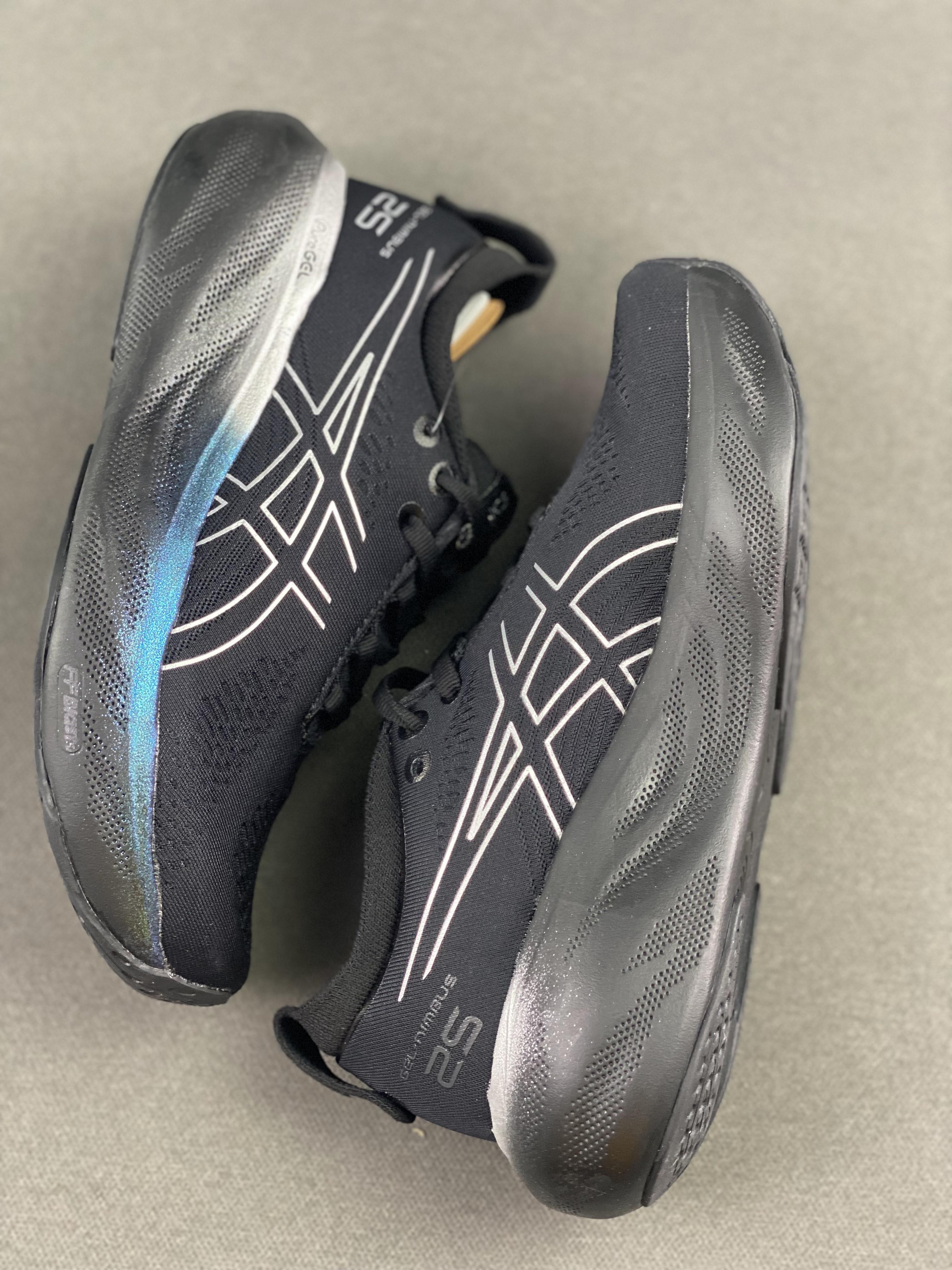 GEL- NIMBUS25 series classic running shoes Item number: 1012B435-001 Size: 36-44 (with half size) 9
