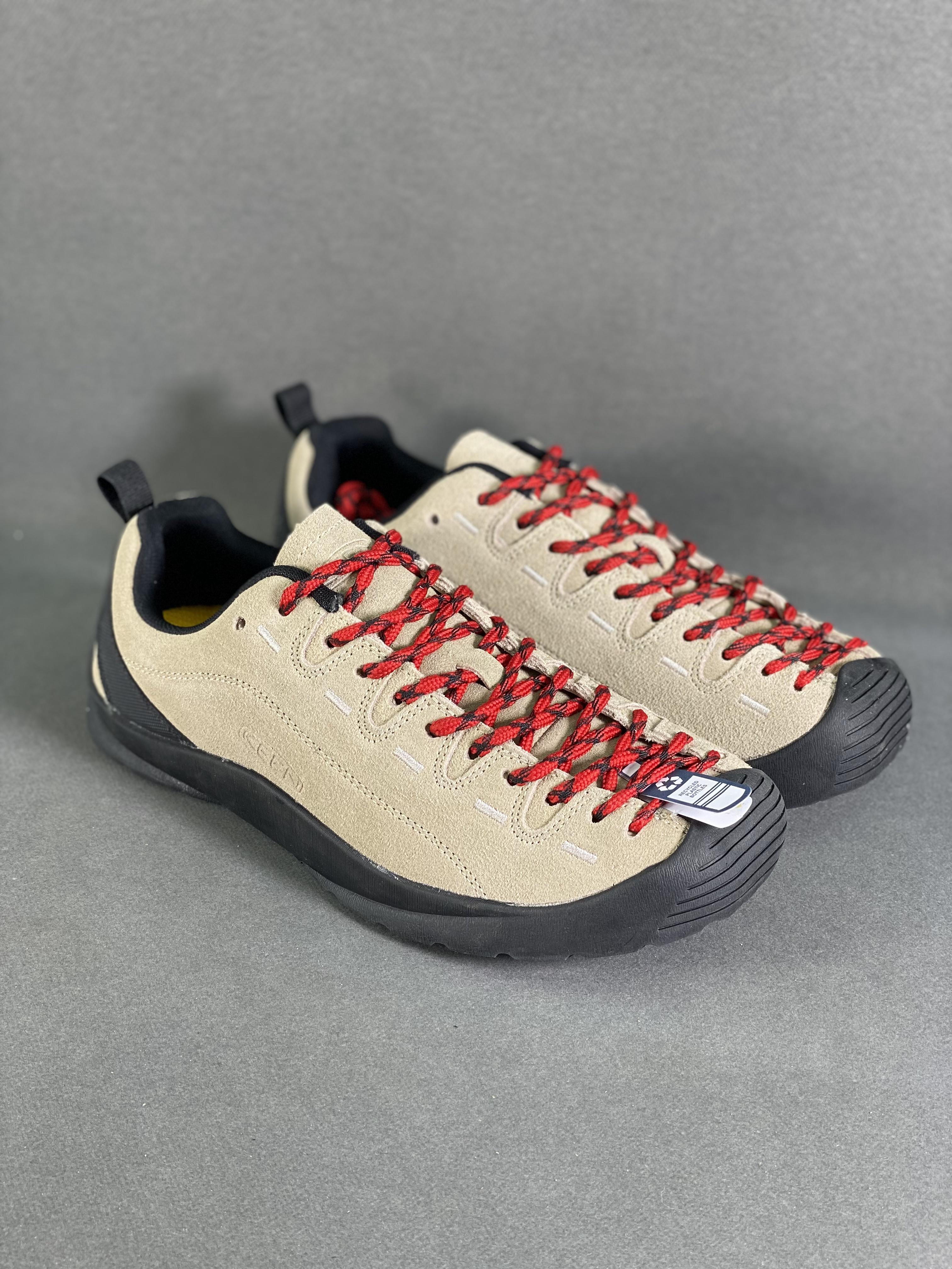 Keen Jasper Rocks SP Jasper urban series retro low-cut lace-up outdoor style camping hiking and mountaineering sports training shoes Item number: 1026592 Size: 36-44 (with half size) The original last type development paper version uses solid-color suede leather shoes Surface material 9