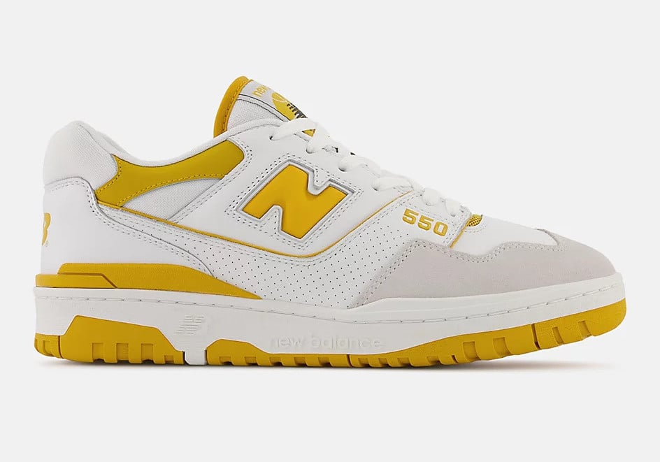 Men's New Balance 550 Varsity Gold Shoes