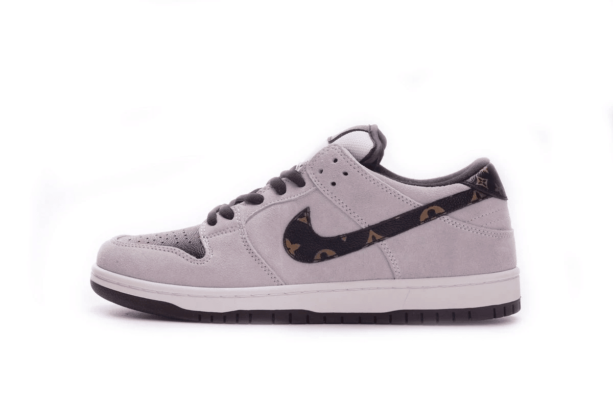 Men's SB Dunk Low x LV Brown Shoes