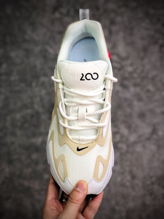 Nike Air Max 200 Sail/Black-Desert Sand-Phantom