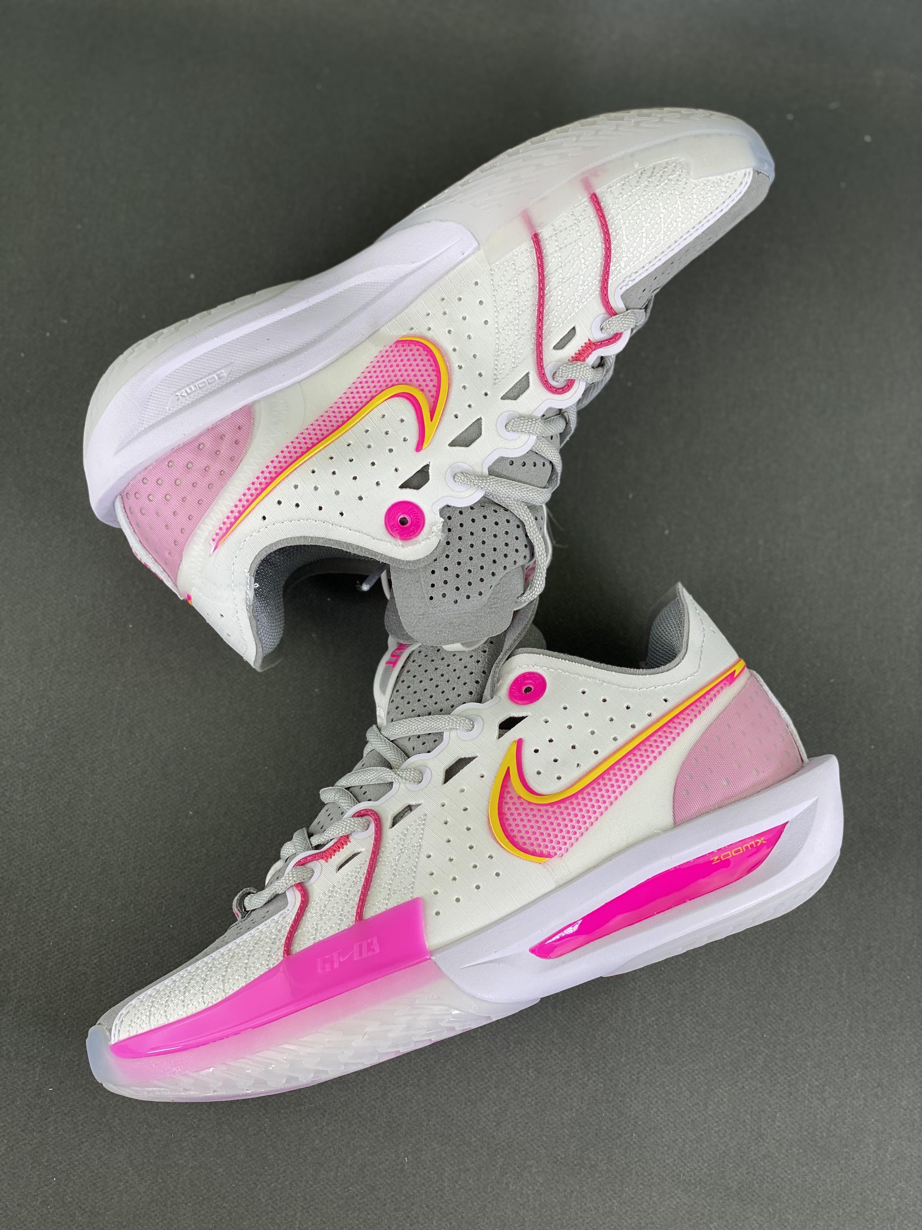 Nike g.t. cut 3 ep actual basketball shoes Item number: DV2918 009 Size: 36-47 (with half size) real material stacked upper made of lightweight fabric and suede upper with flywire system to increase movement 9