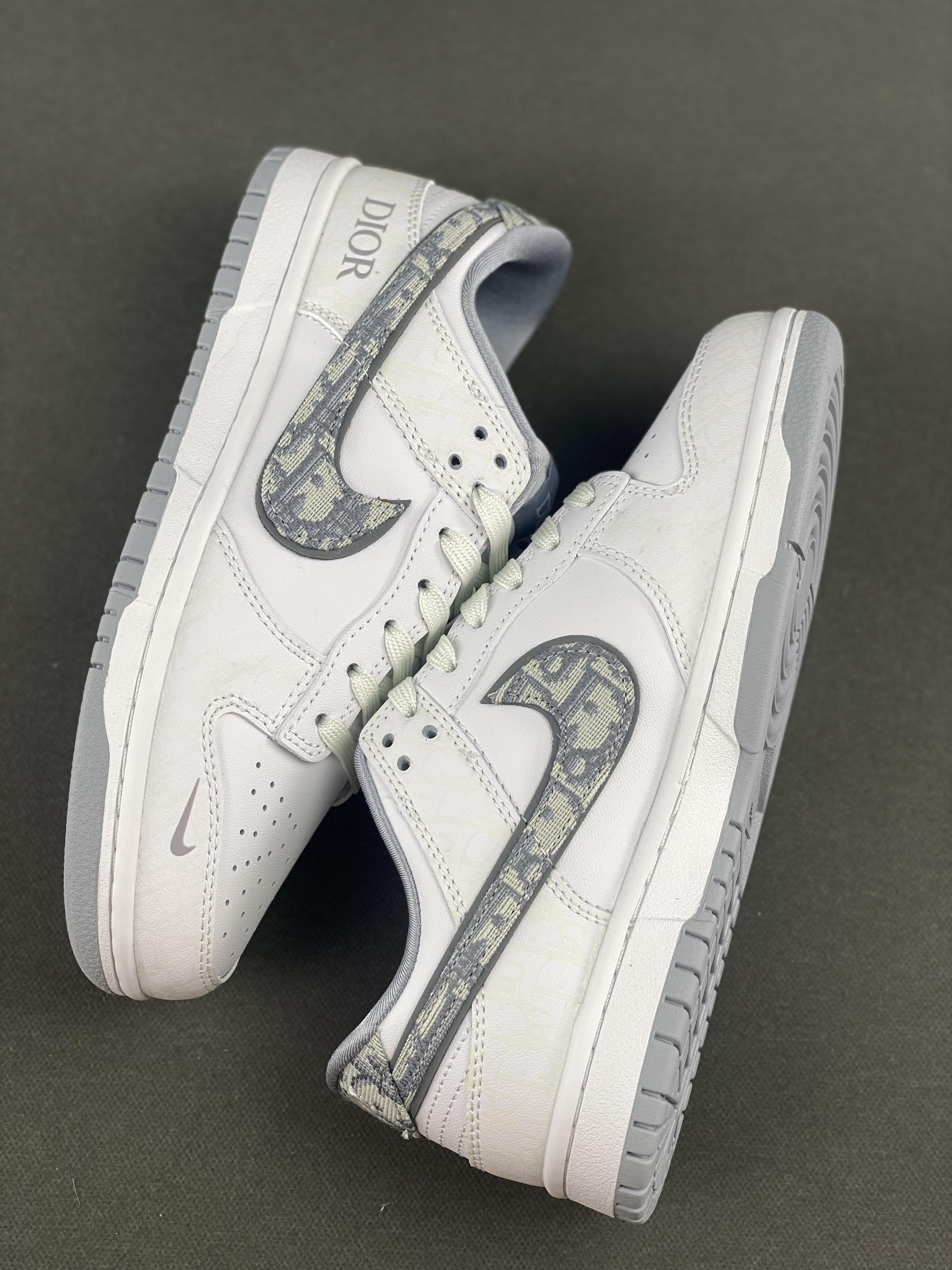 SB Dunk Low Anniversary high-end customized low-top casual sneakers Item number: JH8036-915 Size: 36-45 (with half size) Customized shoe box 9