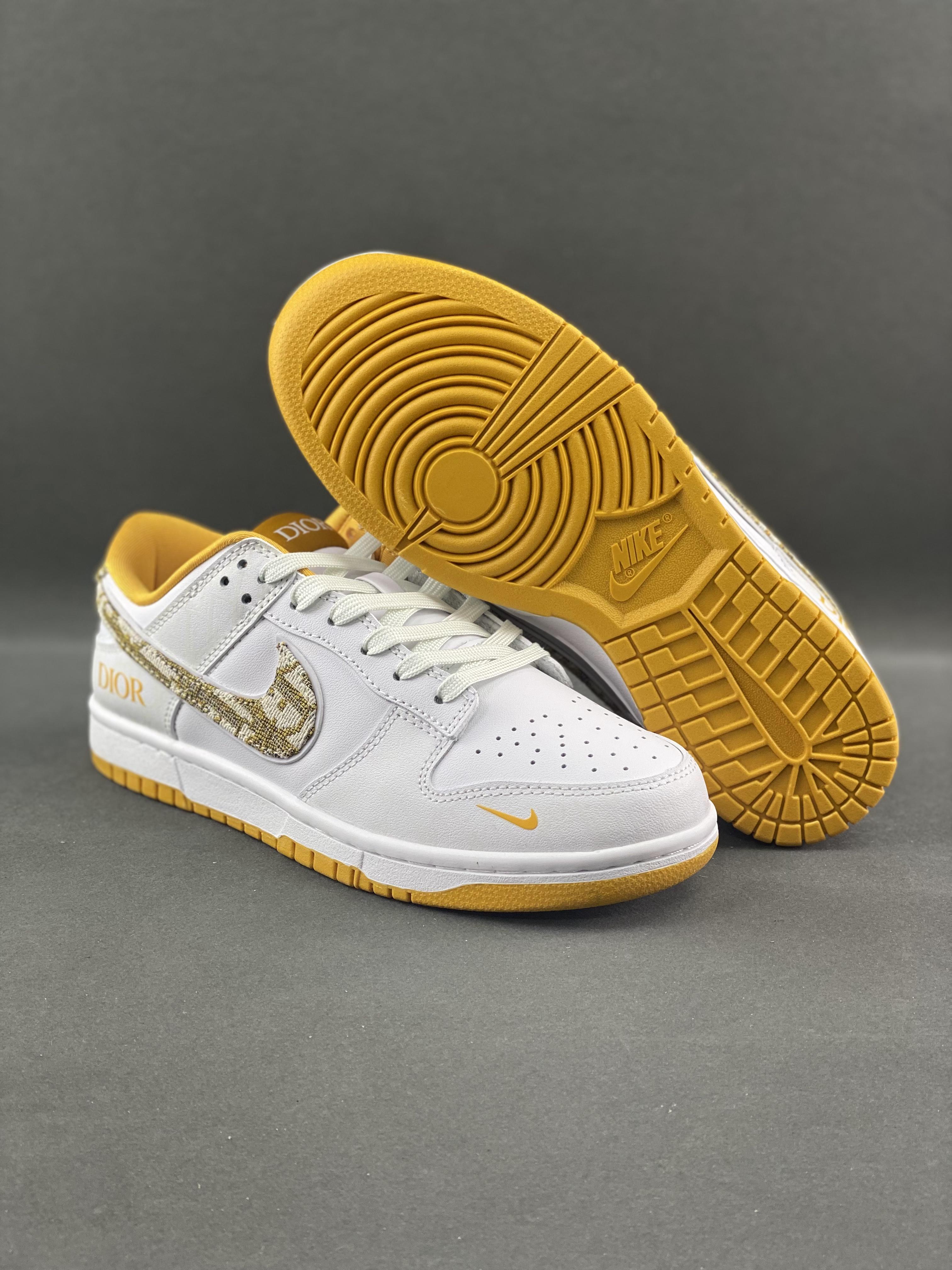 SB Dunk Low Anniversary high-end customized low-top casual sneakers Item number: JH8036-916 Size: 36-45 (with half size) Customized shoe box 9